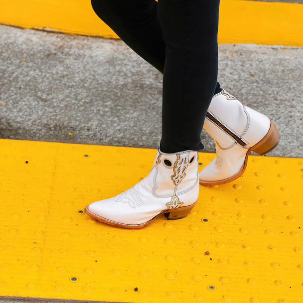 product variation White image