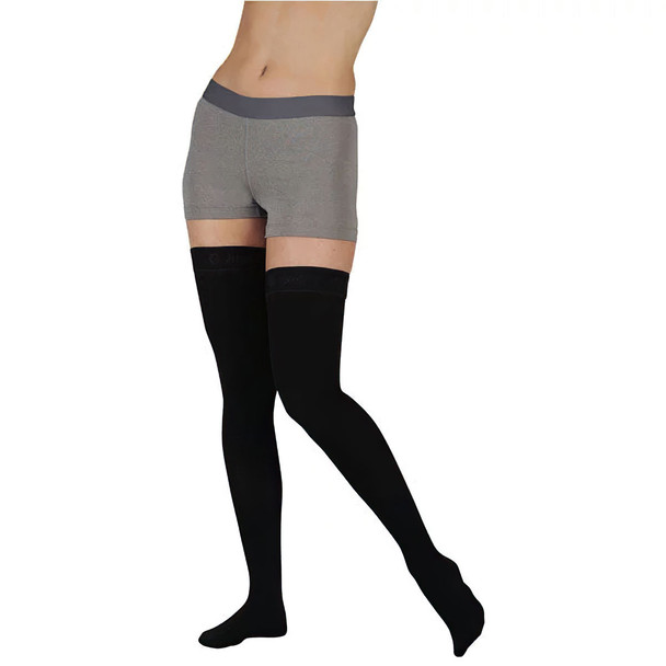product variation JUZO Soft 15-20 mmHg Thigh FF Petite Black Stockings With Silicone Band (2000AGFFPESB10) image