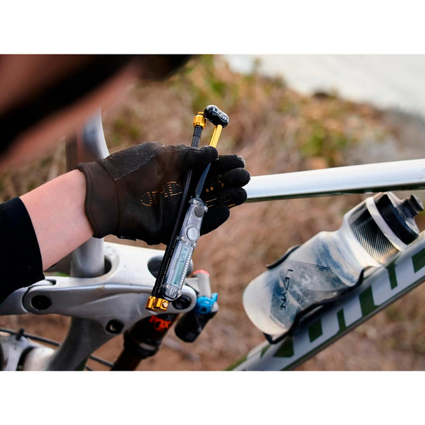product variation LEZYNE Digital Shock Drive Black/Gold Bike Pump (1-MP-DSHKDR-V104) image