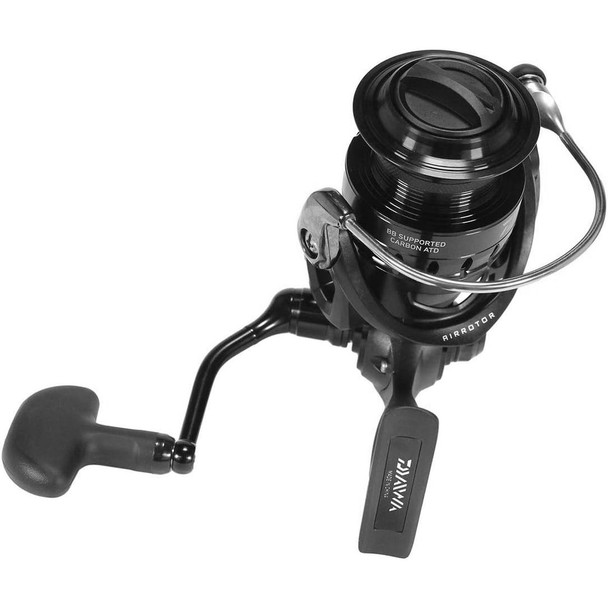 product variation DAIWA Saltist Back Bay Spinning Reel (STTBB4000LT) image
