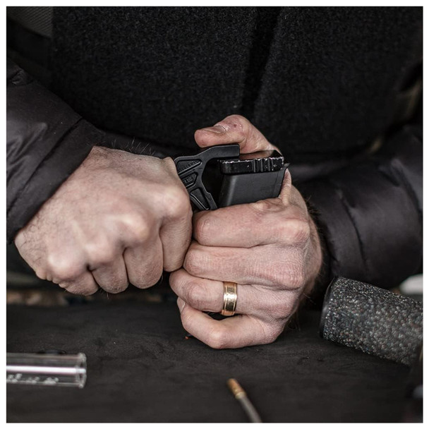 product variation OTIS 9mm/.40 cal/.45 cal Professional Pistol Cleaning Kit for Glocks (FG-901-945) image