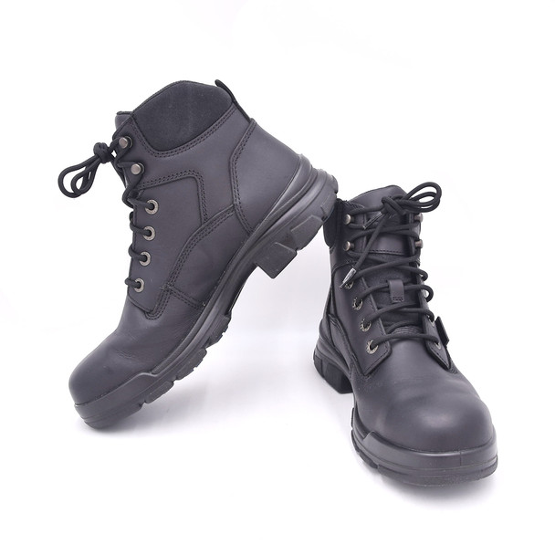 product variation Open Box (Great condition, limited use): WOLVERINE Durashocks Icon, Color: Black, Size: 9.5, Width: EW (W241098-9.5-EW) image