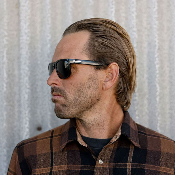 product variation Gloss Black/Gray Polarized image