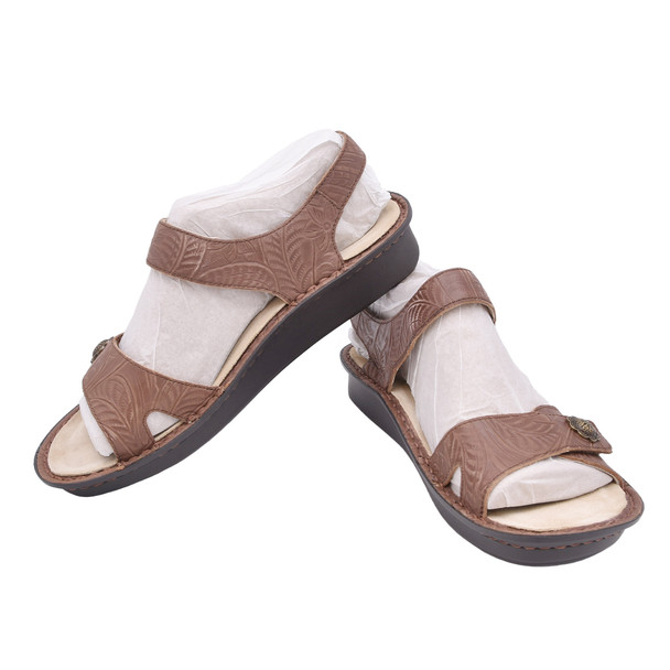 product variation Open Box (Great condition, limited use): ALEGRIA Vienna, Color: Delicut Tawny, Size: 40 (VIE-7608-40) image