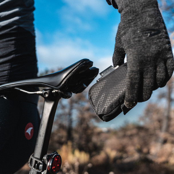 product variation LEZYNE Micro Caddy QR Medium Black Bicycle Saddle Storage Bag (1-SB-CA-V1MCMQR04) image