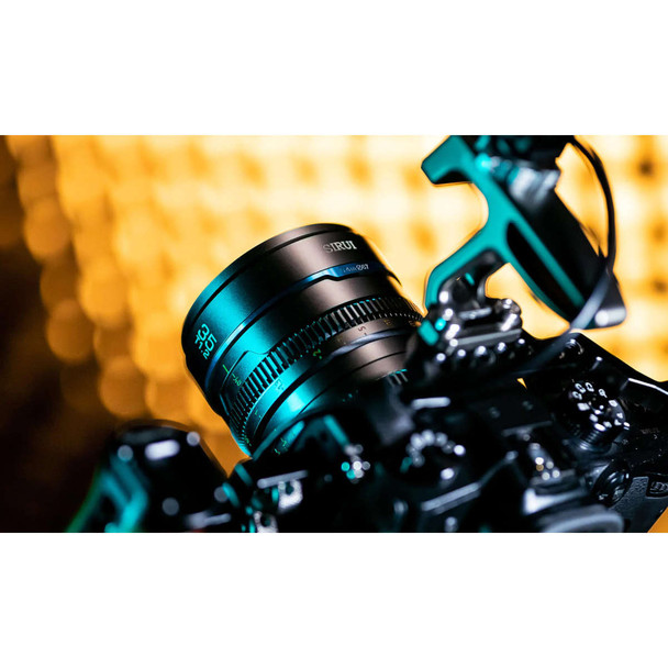 product variation Black | 35mm Focal Length | MFT Mount image