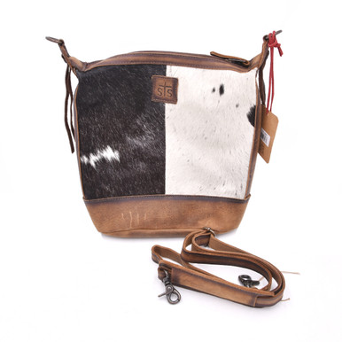 Buy Open Box STS Cowhide Mail Bag (STS30467) online. Best prices for STS open box condition items at GritrOutdoors.com. STS open box items on sale.