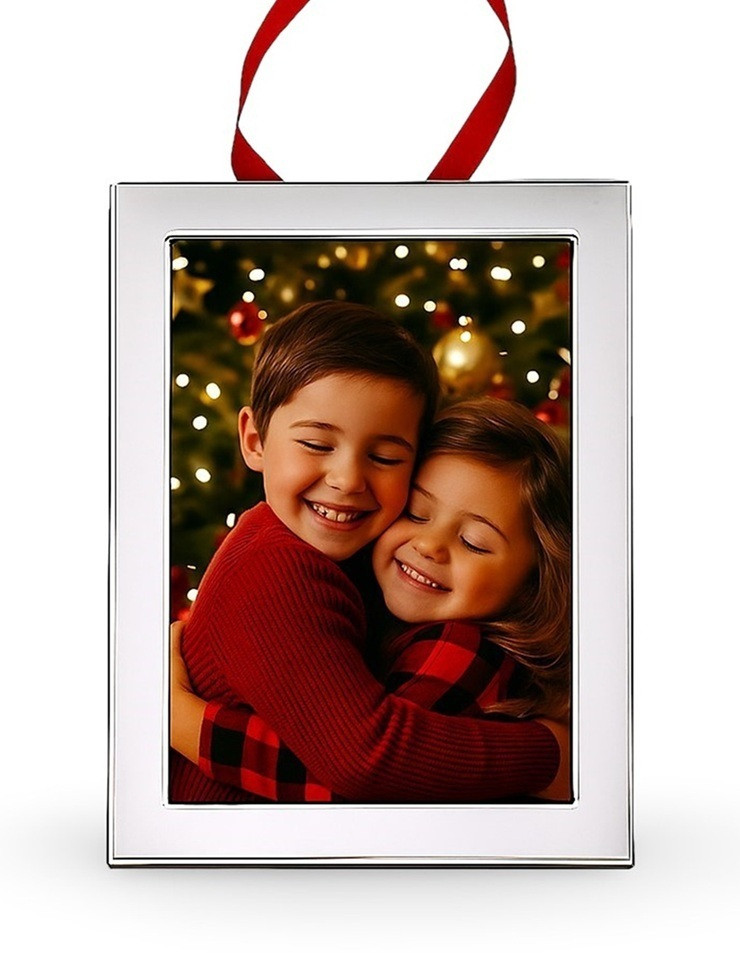 Cunill Sterling Silver Tiffany Plain 2.25 x 3.25 Ornament Frame