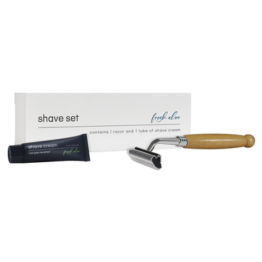 Hotel shaving kit with razor and cream