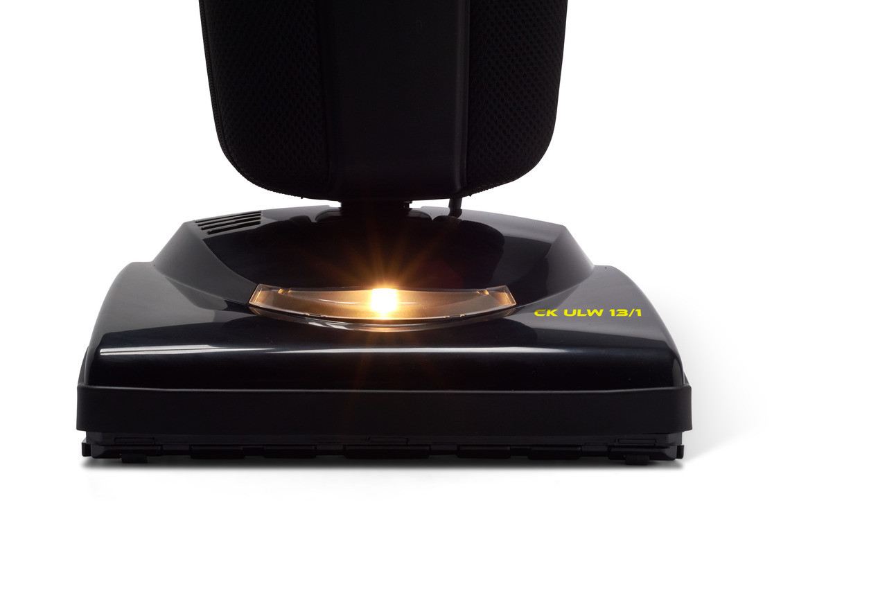 ultra-lightweight upright vacuum