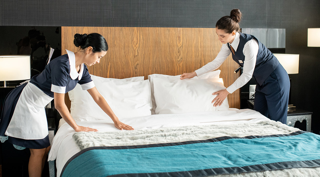 Hotel Room Cleaning Checklist: Essential Housekeeping for Hotels, Resorts, and Vacation Rentals