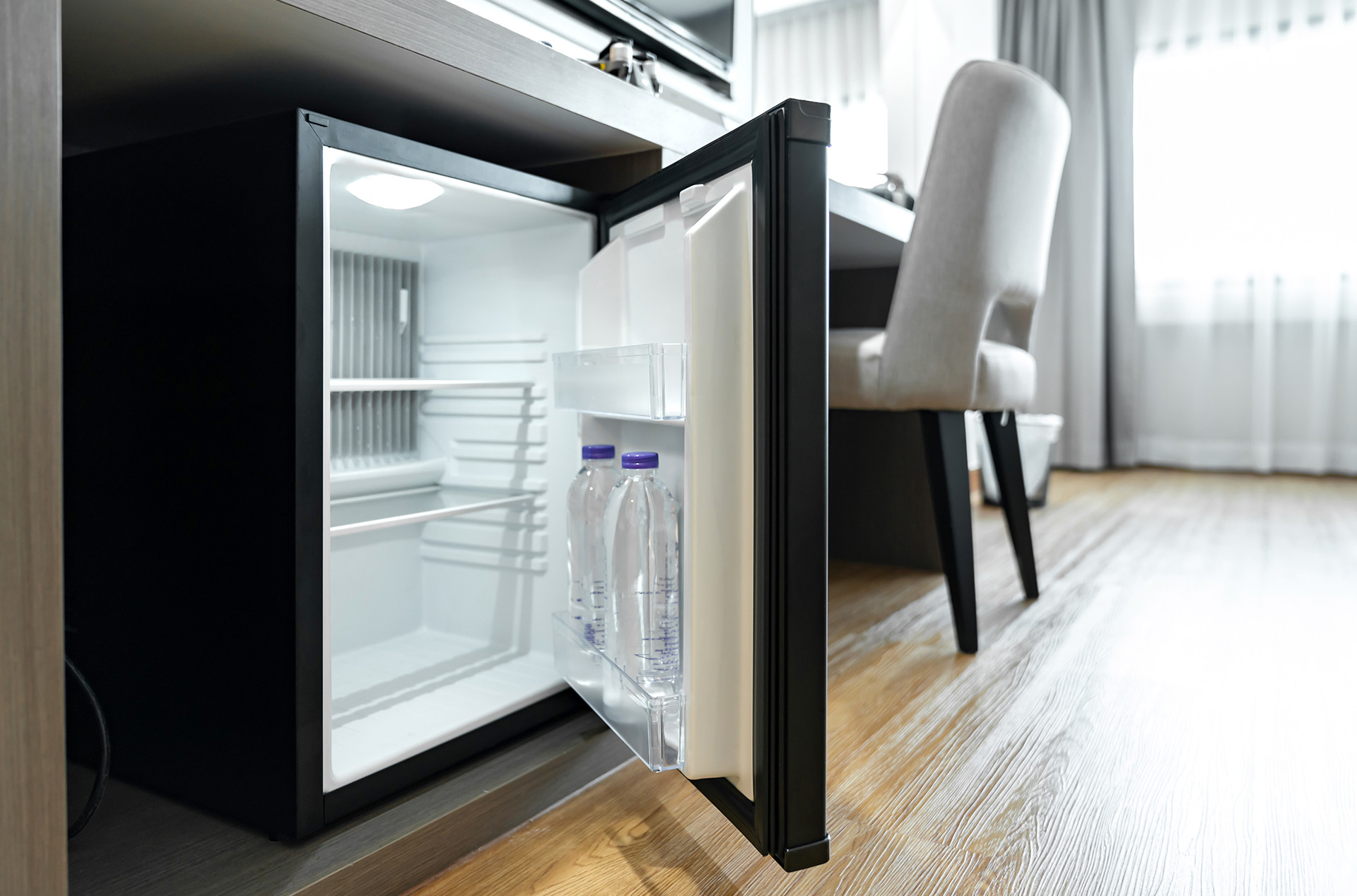 How to Clean Stainless Steel Appliances | Tips for Streak-Free Shine