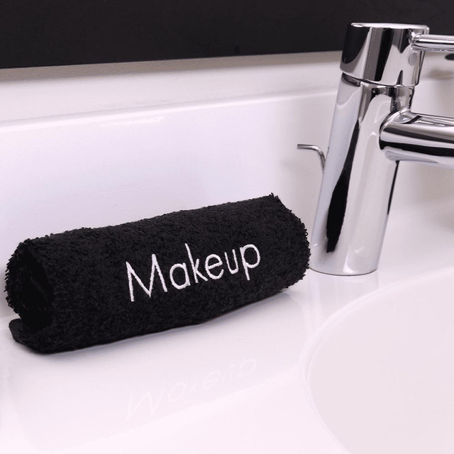 Makeup Removal Towel, 11x17 (24/pack) | Monarch