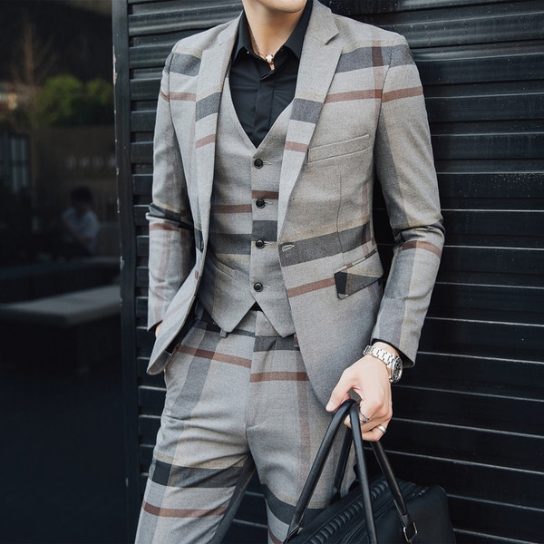 IAM THE BOSS SLIM FIT MEN'S SUITS---- IAM THE BOSS SLIM FIT MEN'S SUITS----