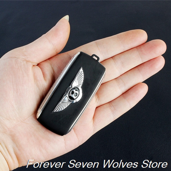 Cute Mini Car Key Model Phone Dual Sim Card Magic Voice Bluetooth Dialer MP3 One Key Recording Mobile Cellphone Russian Keyboard