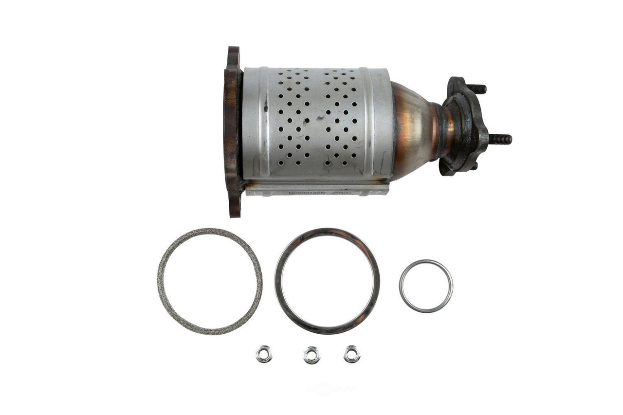 Cateran Catalytic Converter-GAS, Eng Code: VQ35DE, FI, Natural Front Left  33132