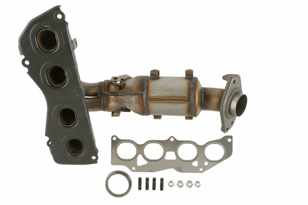 Cateran Exhaust Manifold with Integrated Catalytic Converter 33330