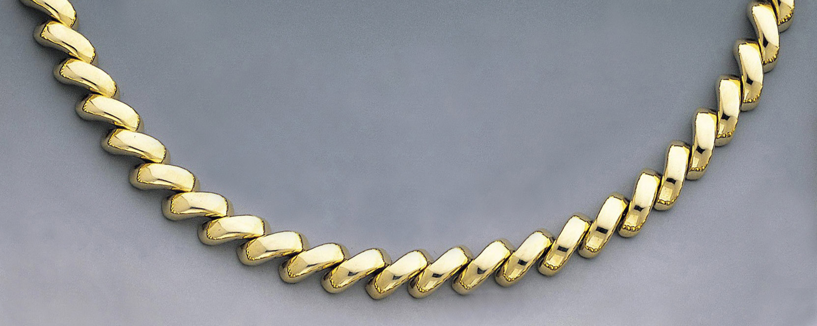 14k Gold 10mm San Marco Necklace 17 