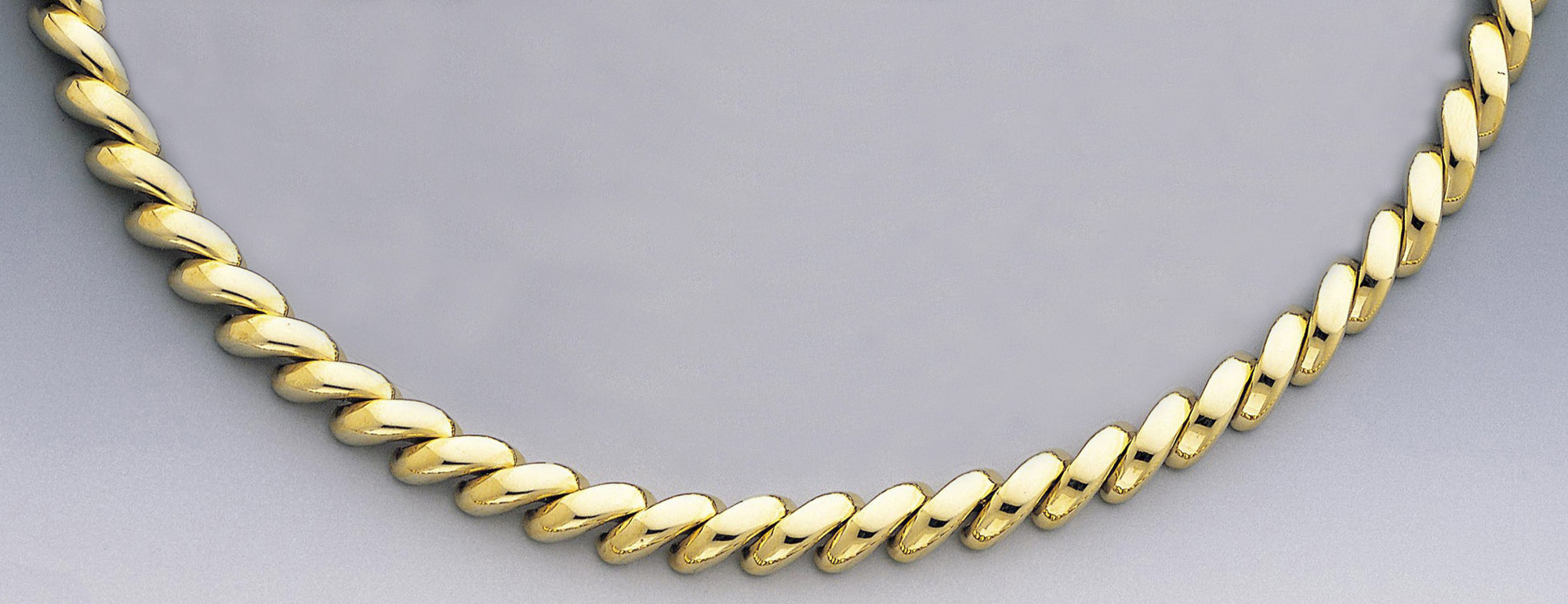 14k Gold 12mm San Marco Necklace 17 