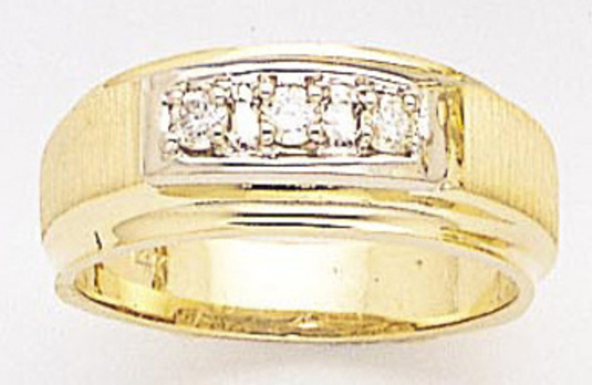 14k Gold Men's 0.3ct Diamond Ring | Sarraf.com