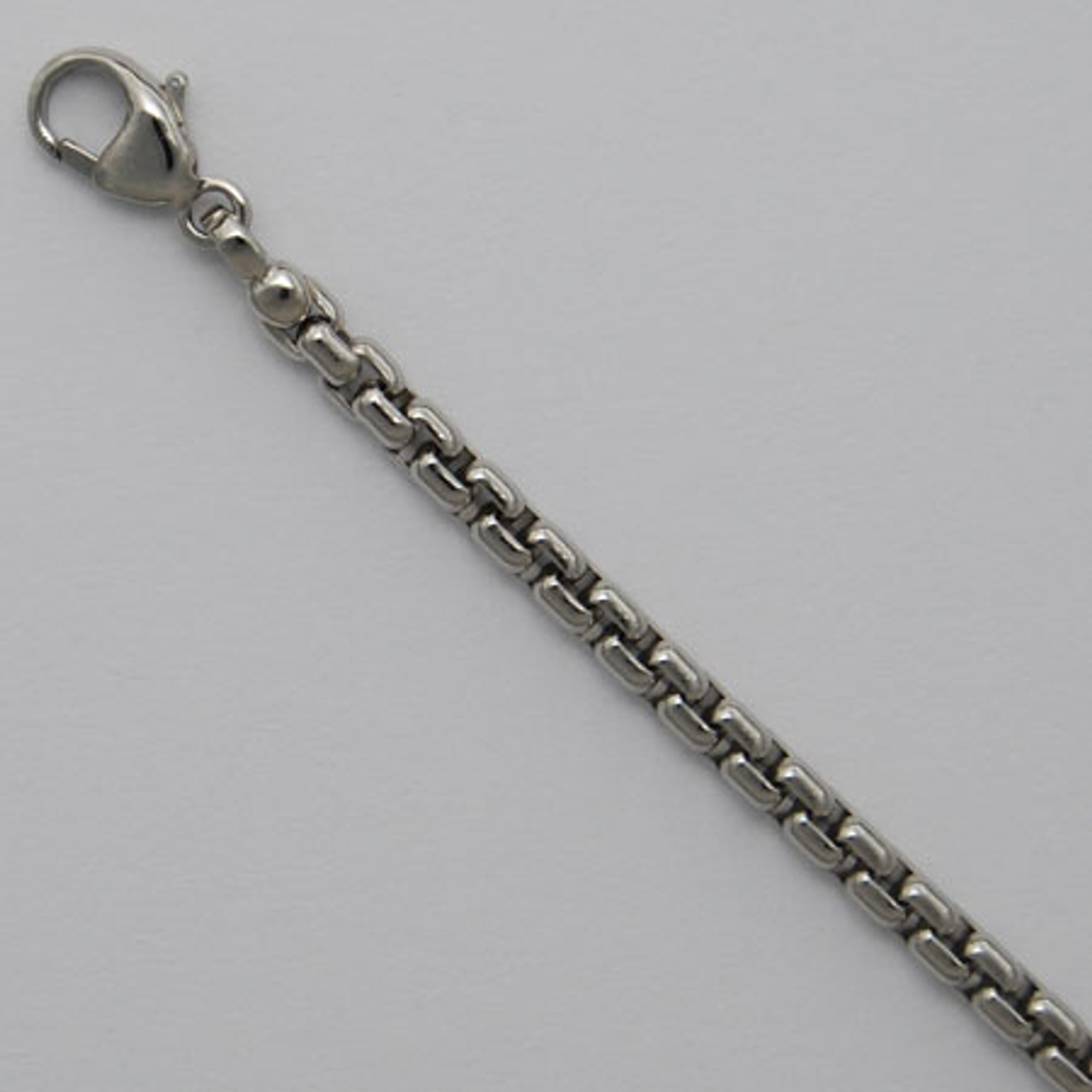 Platinum box store chain necklace