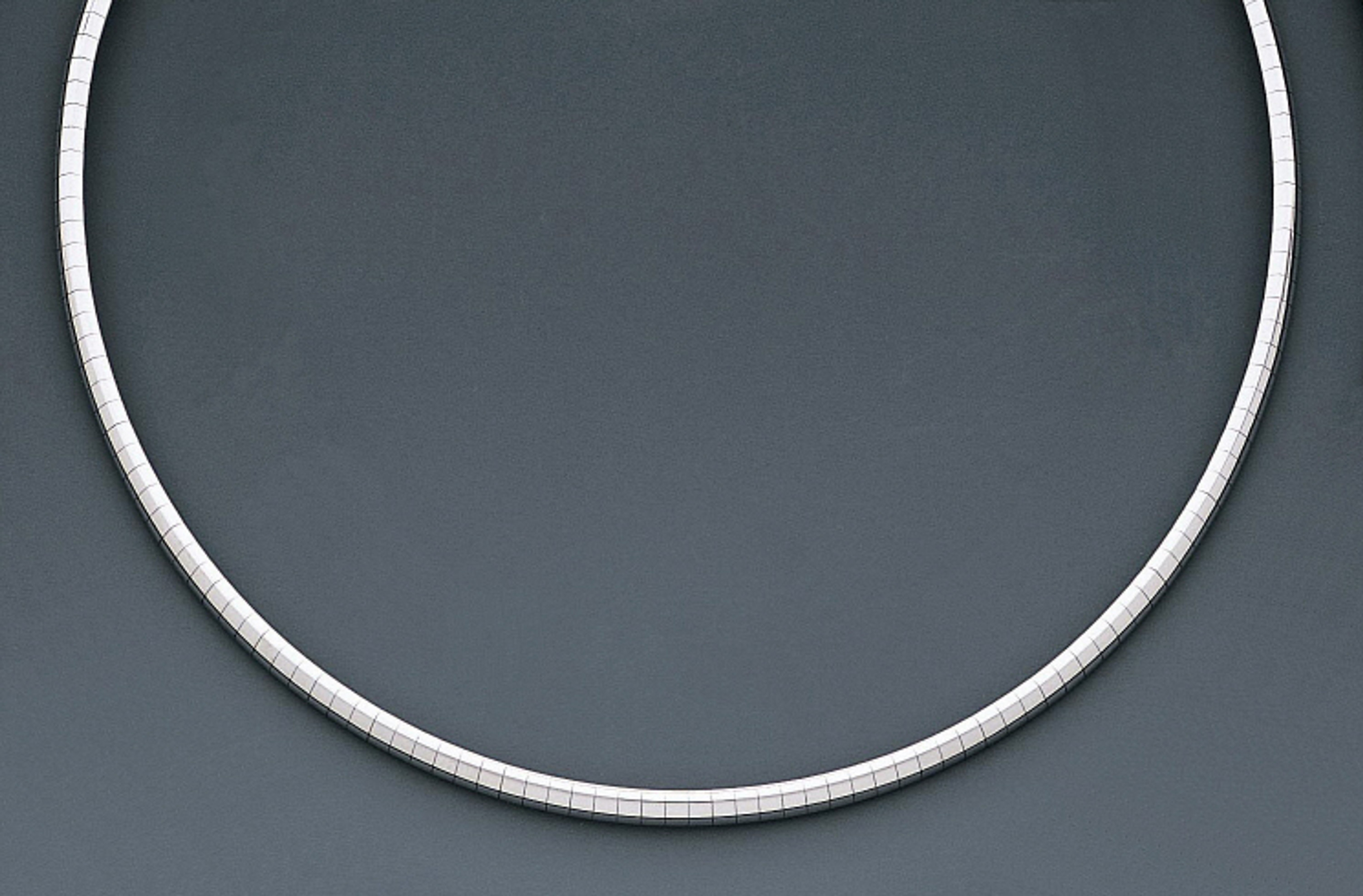14k White Gold 3mm Domed Omega Necklace 18 Inches 14k White Gold 3mm Domed Omega Necklace 18 Inches