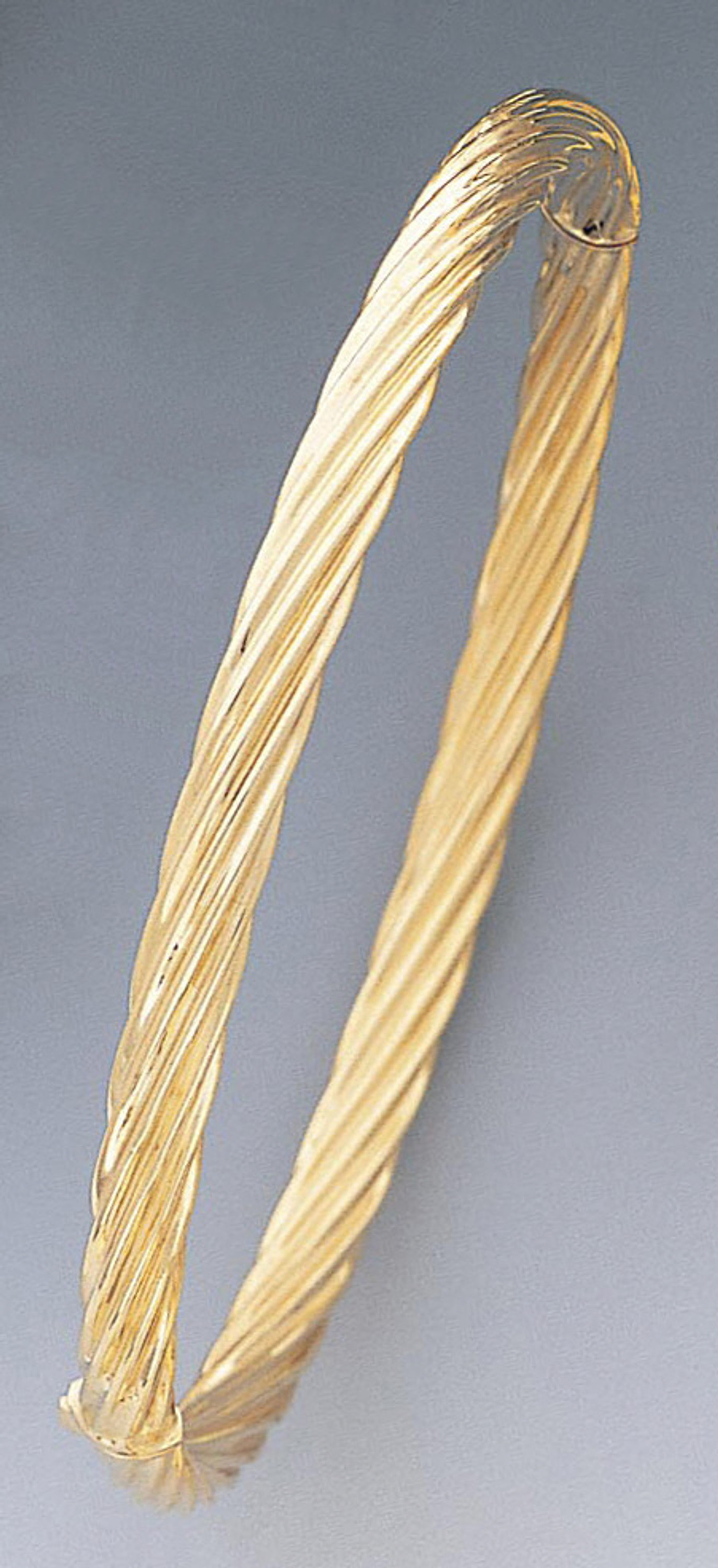 14k Gold 5mm Wide Hollow Twist Bangle, Fits Wrist Size 7.5 Inches 14k Gold 5mm Wide Hollow Twist Bangle, Fits Wrist Size 7.5 Inches