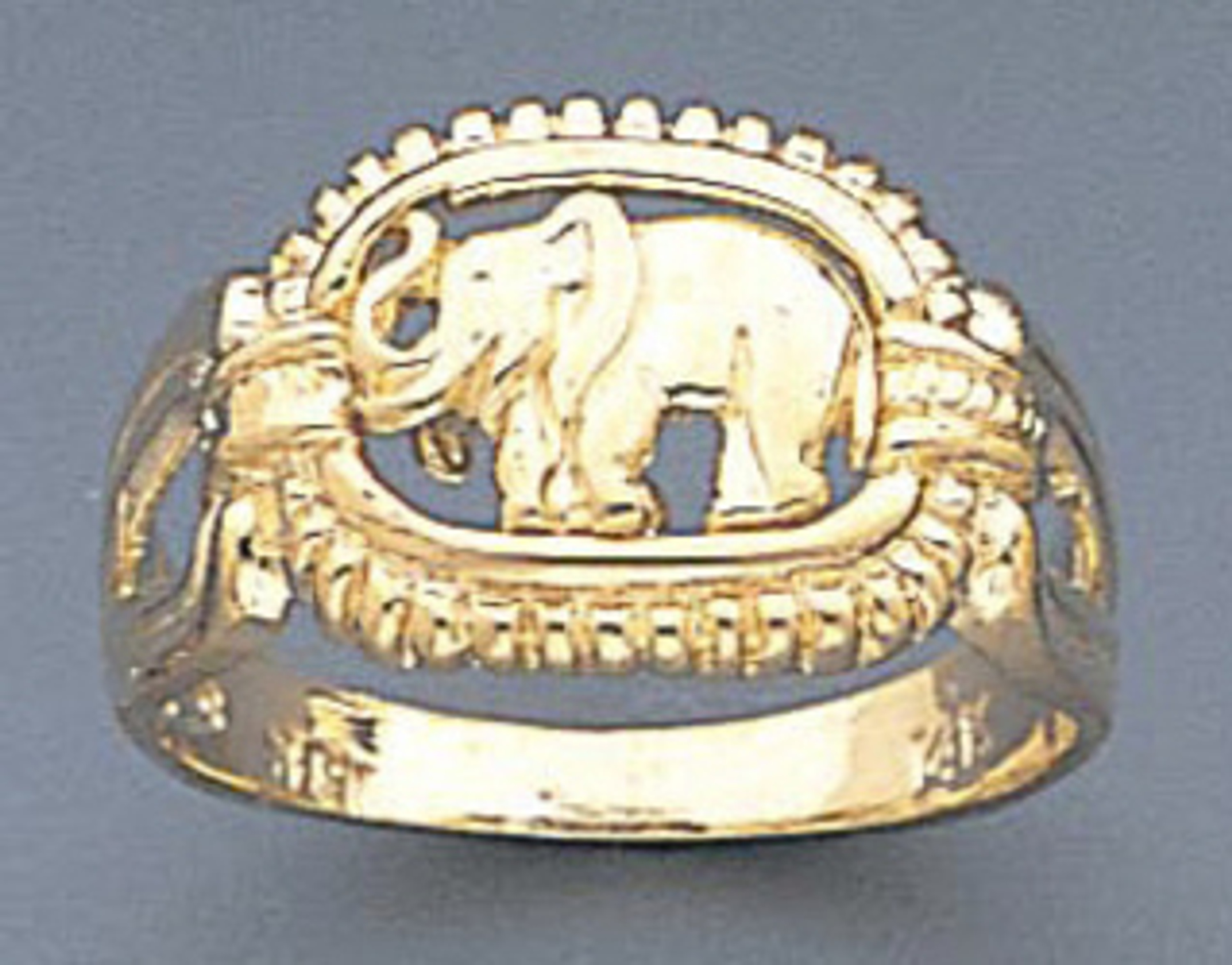 14k Gold 10.5mm Ladies Diamond Cut Elephant Ring