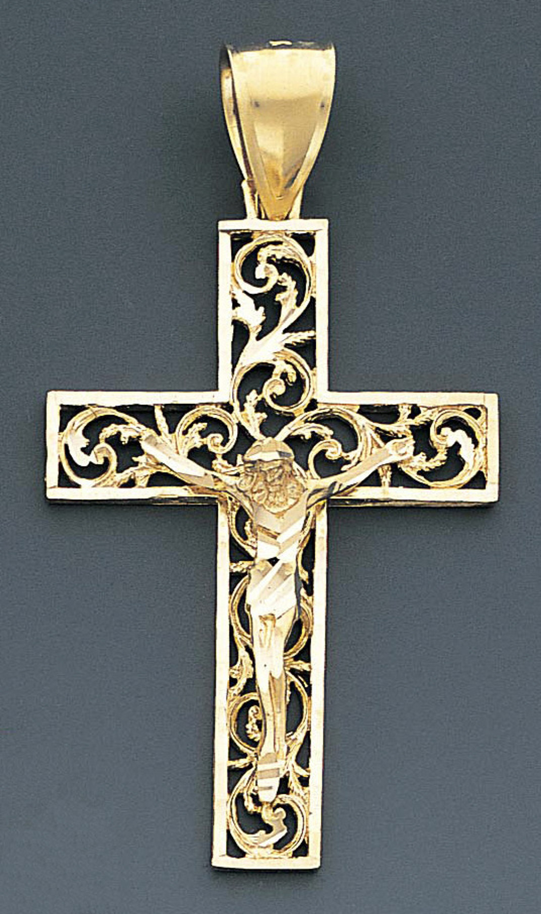 14k Gold Diamond Cut Crucifix Pendant 35mm W X 65mm H 14k Gold Diamond Cut Crucifix Pendant 35mm W X 65mm H