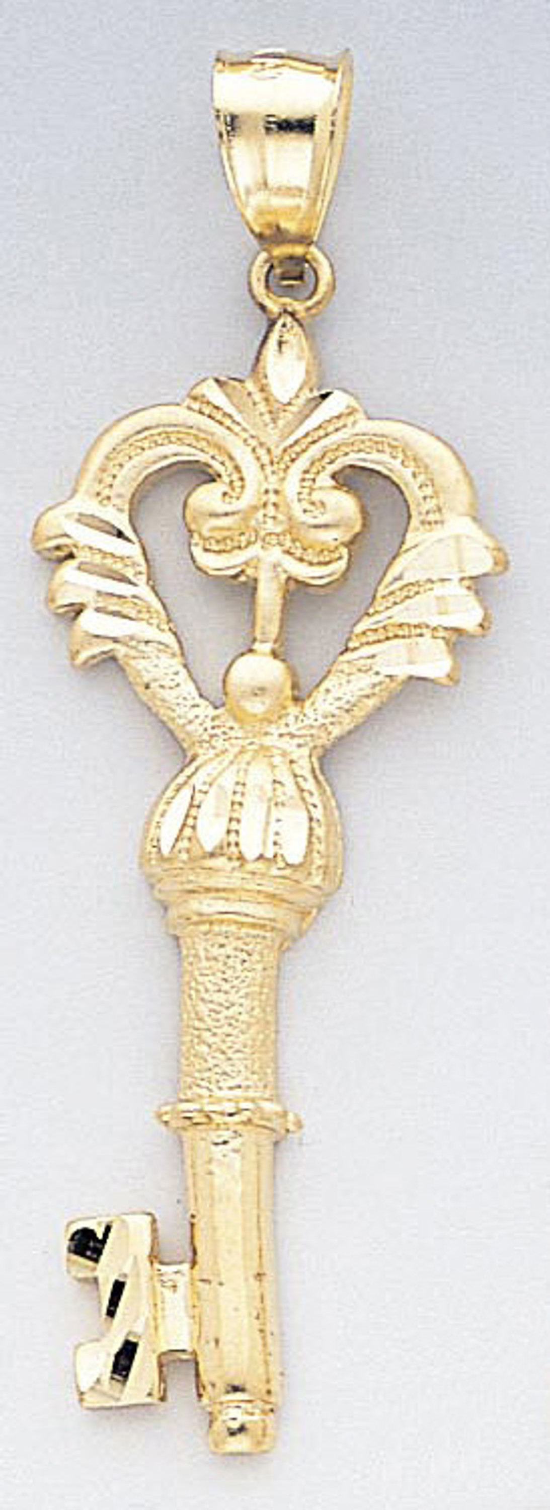 14k Gold Key Pendant 19mm W X 55mm H Including Hook. 14k Gold Key Pendant 19mm W X 55mm H Including Hook.