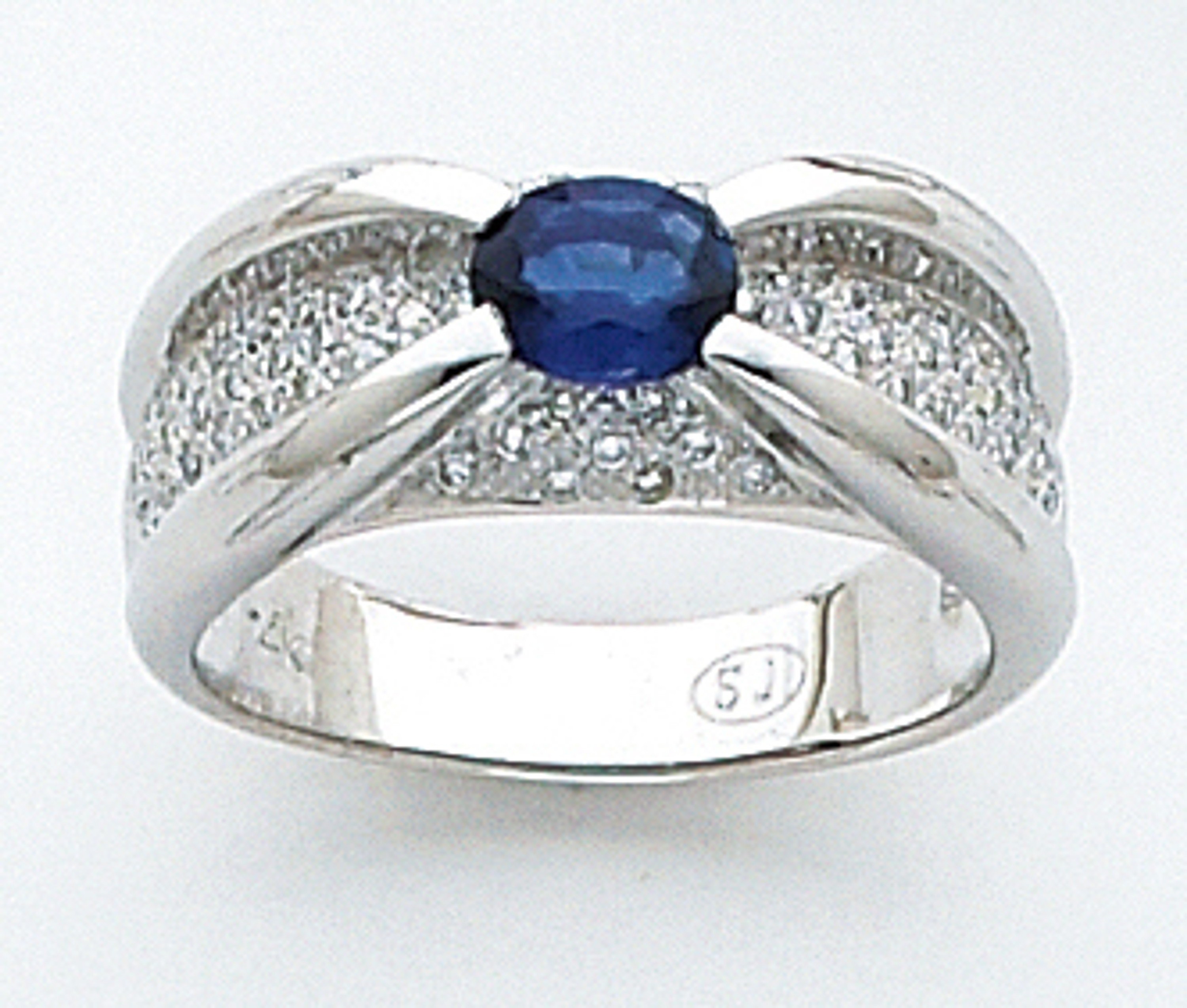 14k White Gold 9.12mm Diamond And Sapphire Ring 14k White Gold 9.12mm Diamond And Sapphire Ring
