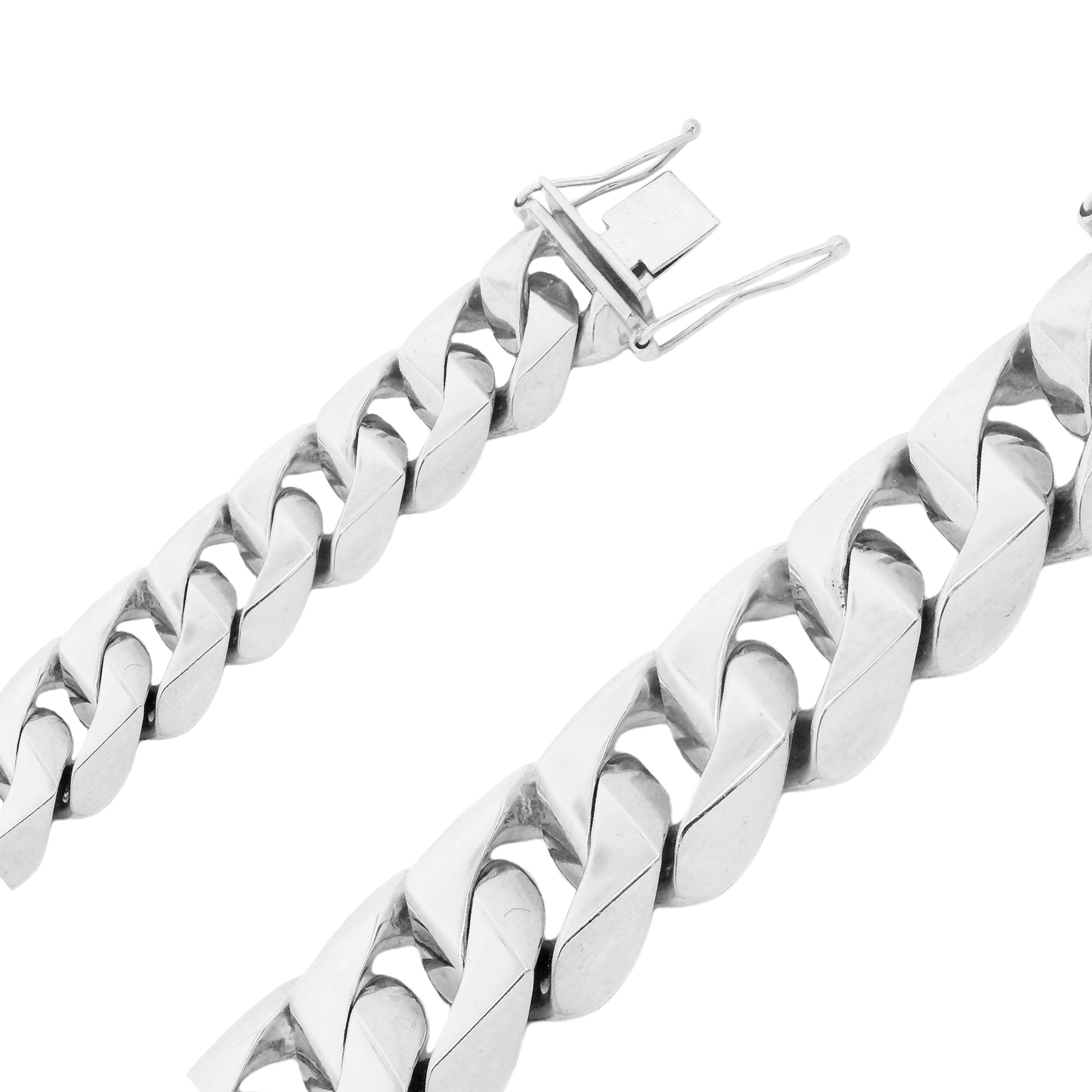 18k White Gold Hand Made Chain 16.2mm Wide And 30 Inches 18k White Gold Hand Made Chain 16.2mm Wide And 30 Inches