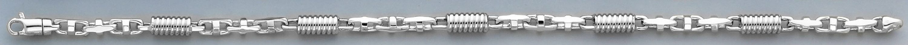 18k White Gold Fancy Hand Made Chain 4.7mm 7 Inches 18k White Gold Fancy Hand Made Chain 4.7mm 7 Inches