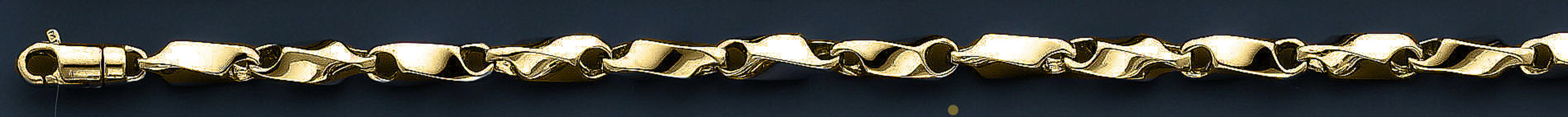 18k Gold Fancy Hand Made Chain 5.2mm 28 Inches 18k Gold Fancy Hand Made Chain 5.2mm 28 Inches
