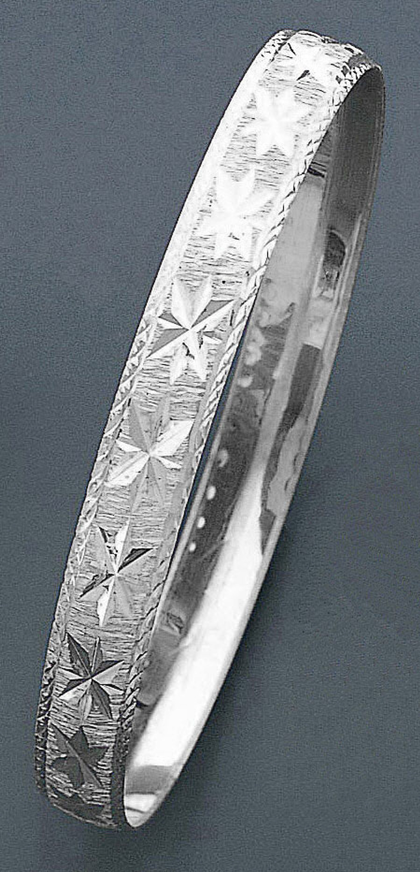 14k White Gold Star Pattern 8mm Wide Slip-on Solid Bangle 7 Inches 14k White Gold Star Pattern 8mm Wide Slip-on Solid Bangle 7 Inches