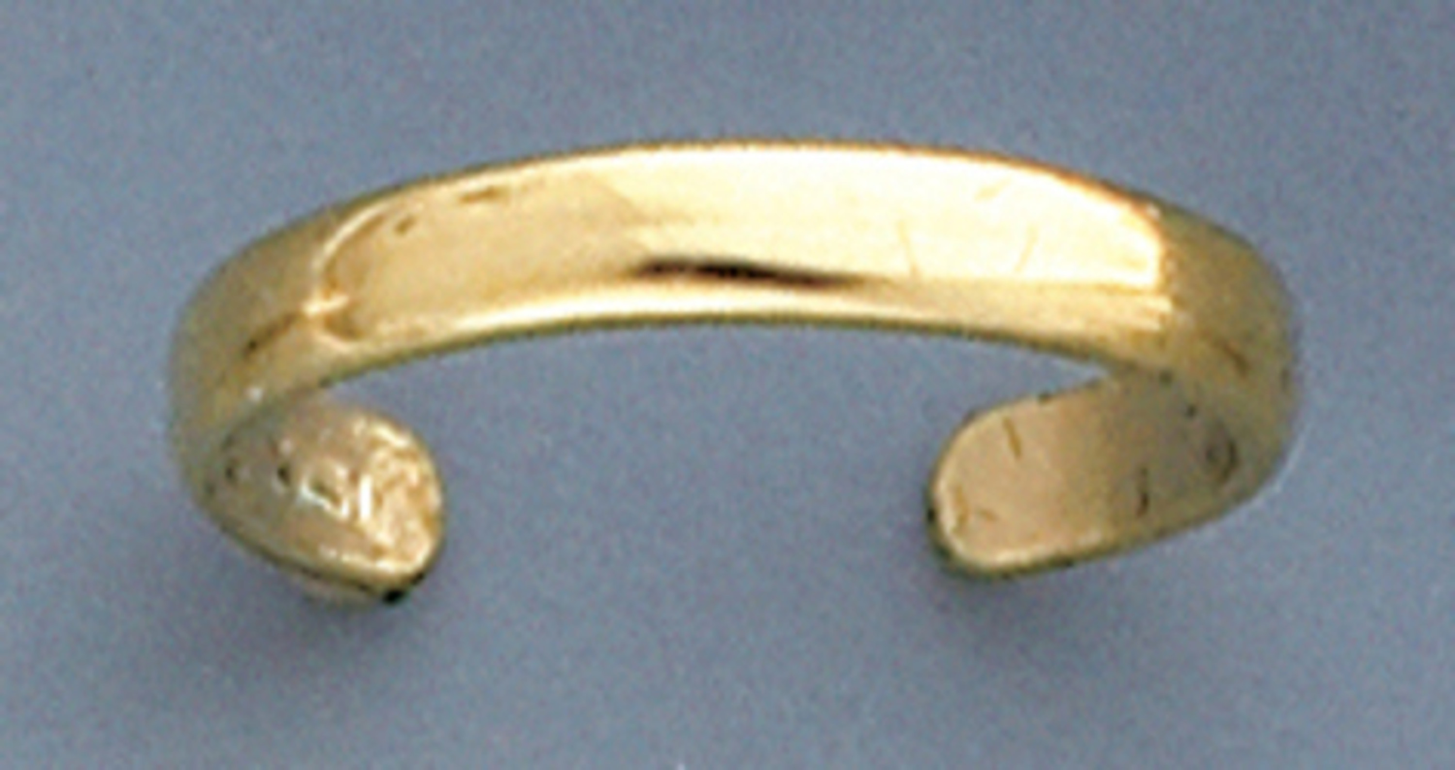 14k Yellow Gold 2.6mm Toe Ring 14k Yellow Gold 2.6mm Toe Ring