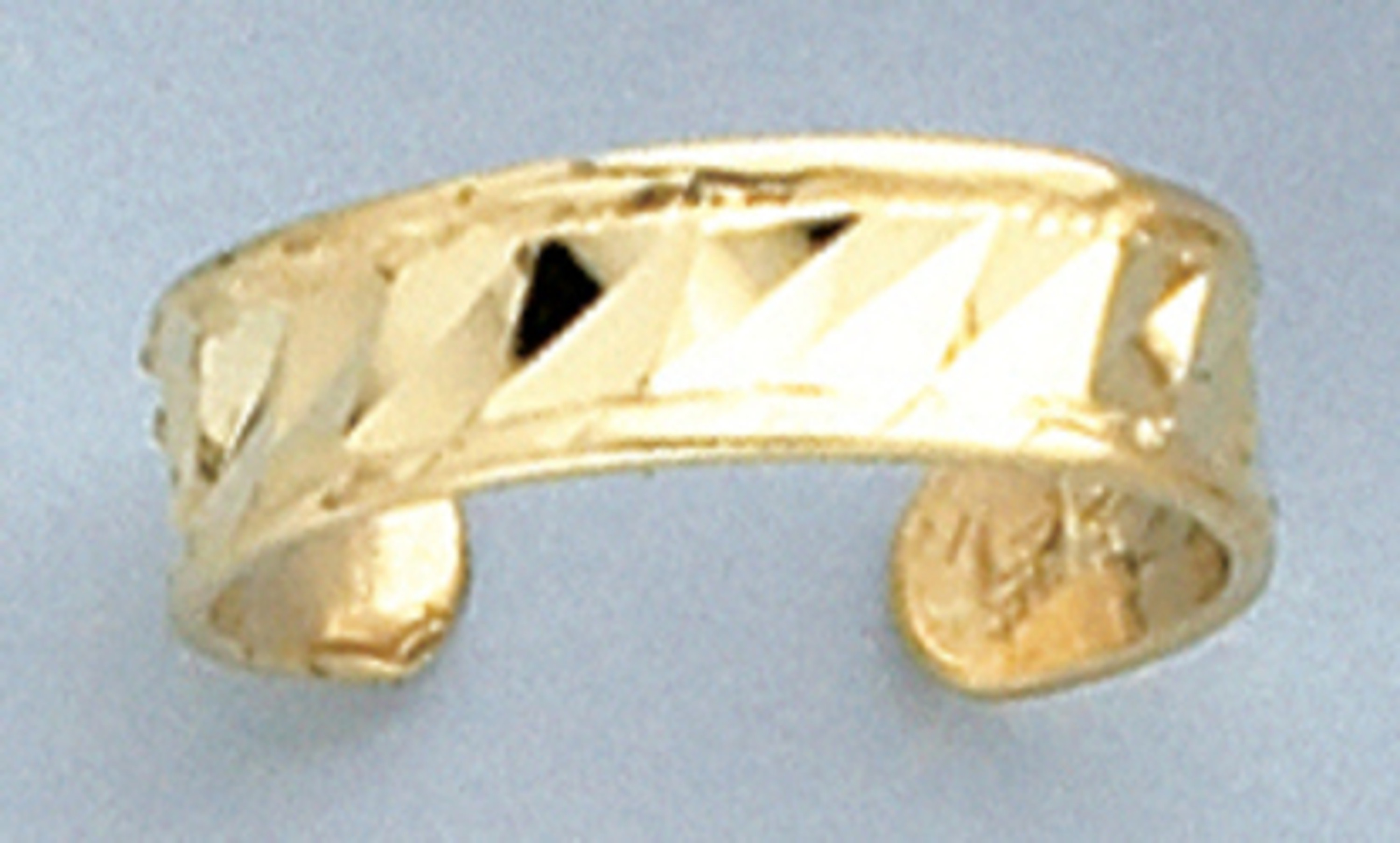 14k Yellow Gold 4.22mm Toe Ring 14k Yellow Gold 4.22mm Toe Ring