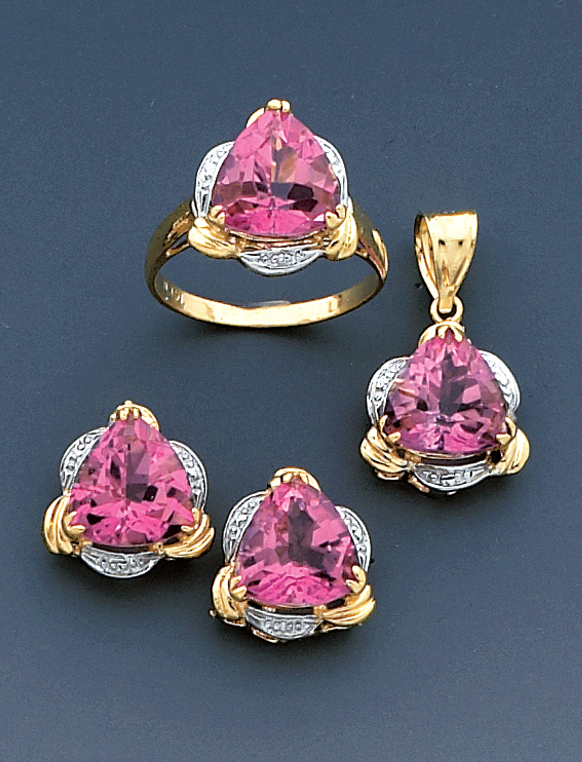 14K Yellow Gold 10 x 10mm triangle cut pink Quartz Pendant Earrings and Ring Jewelry Set 14K Yellow Gold 10 x 10mm triangle cut pink Quartz Pendant Earrings and Ring Jewelry Set