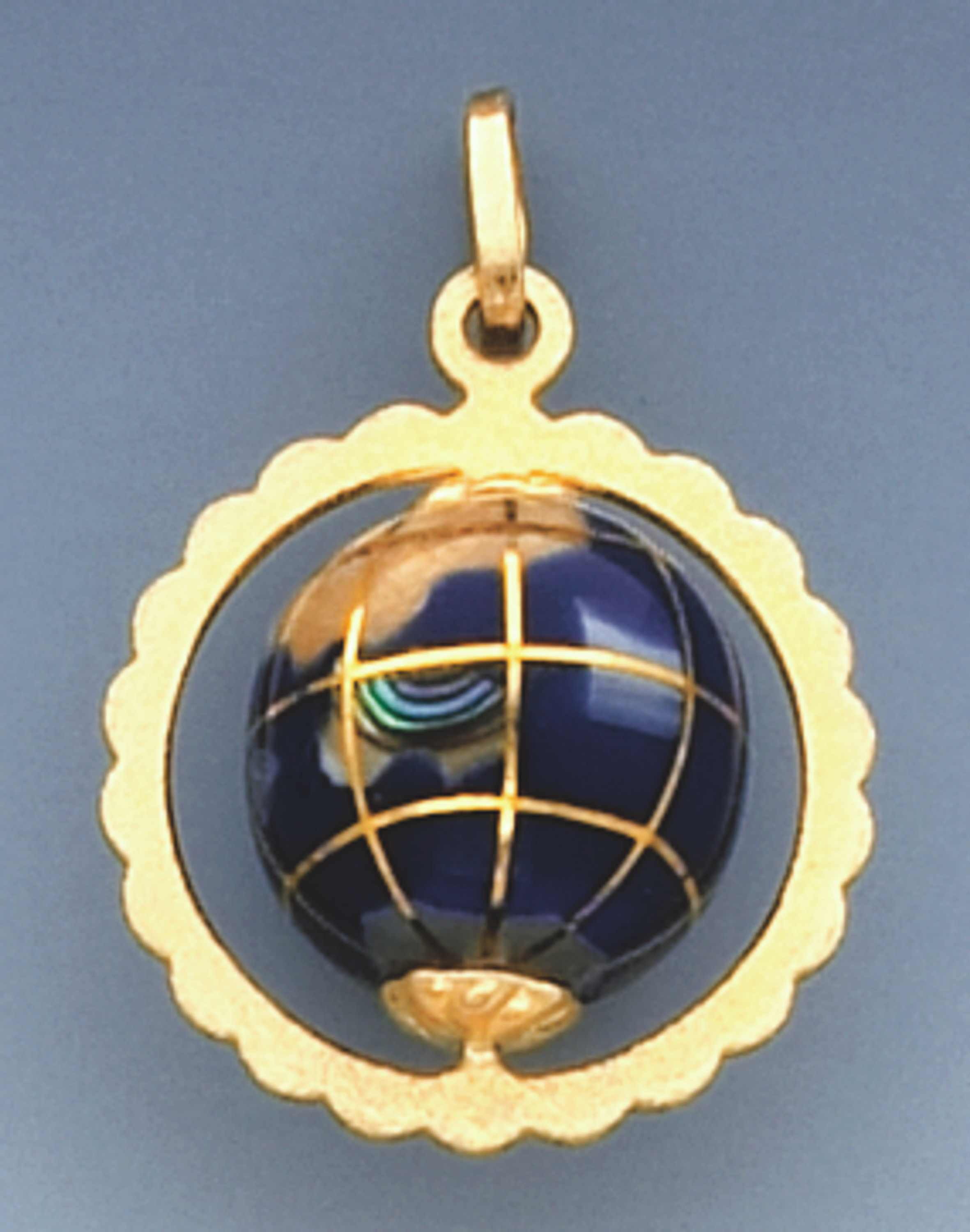 14K Yellow Gold Enamel Globe Charm 14K Yellow Gold Enamel Globe Charm