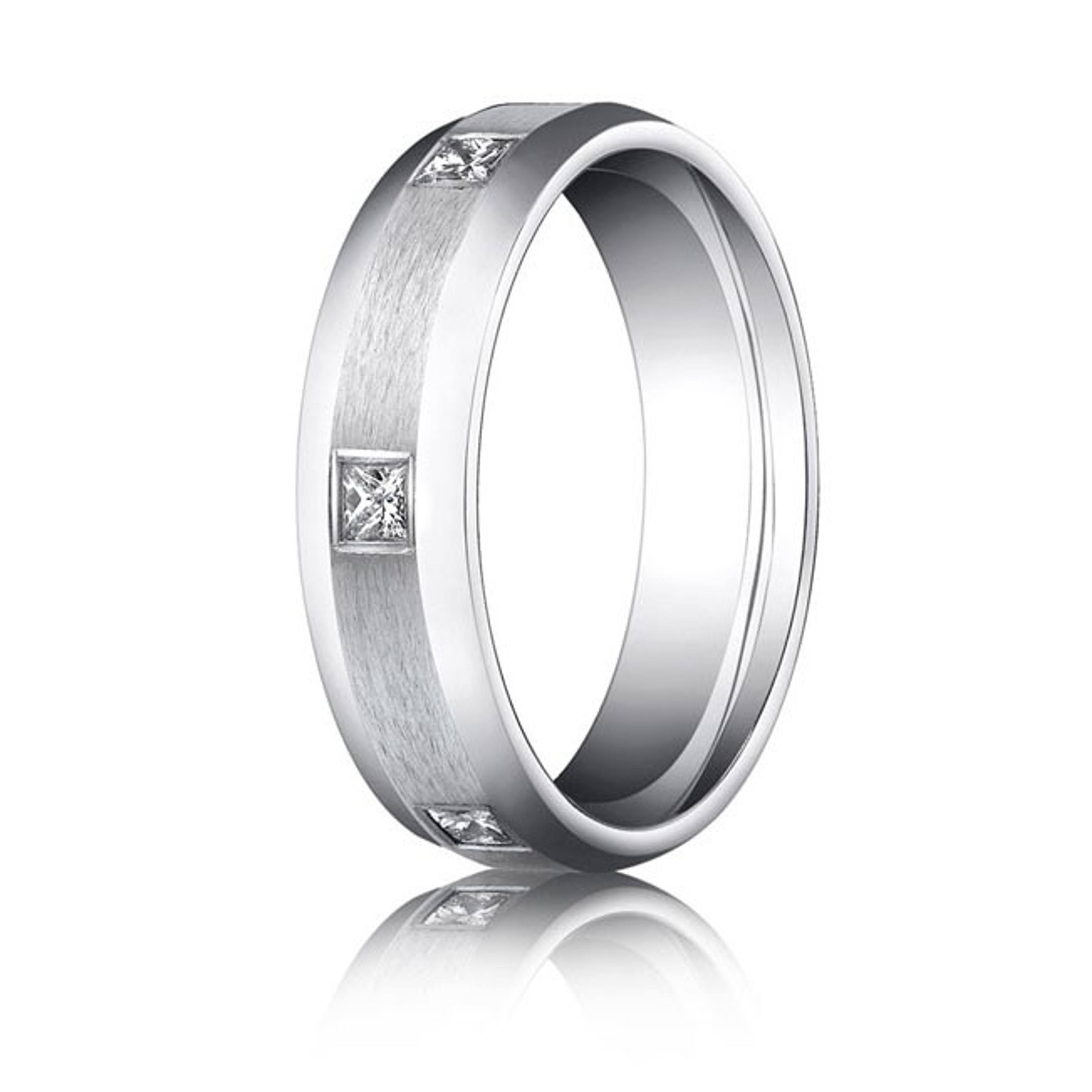 18K White Gold 8mm Beveled Bezel Diamond Wedding Band Ring(.60ct) 18K White Gold 8mm Beveled Bezel Diamond Wedding Band Ring(.60ct)