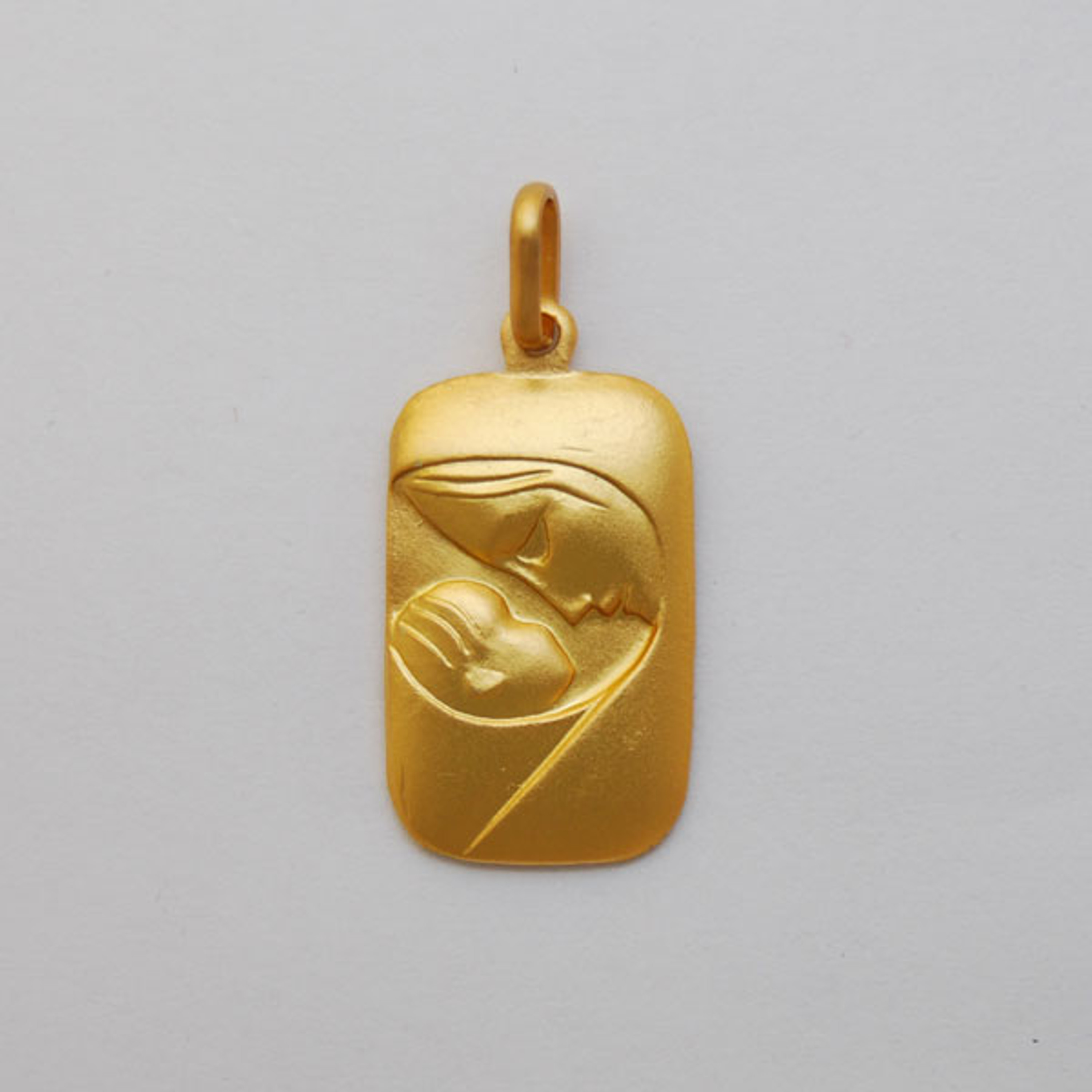 14k Yellow Gold Mother and Child Pendant 23mm high and 13mm wide 14k Yellow Gold Mother and Child Pendant 23mm high and 13mm wide