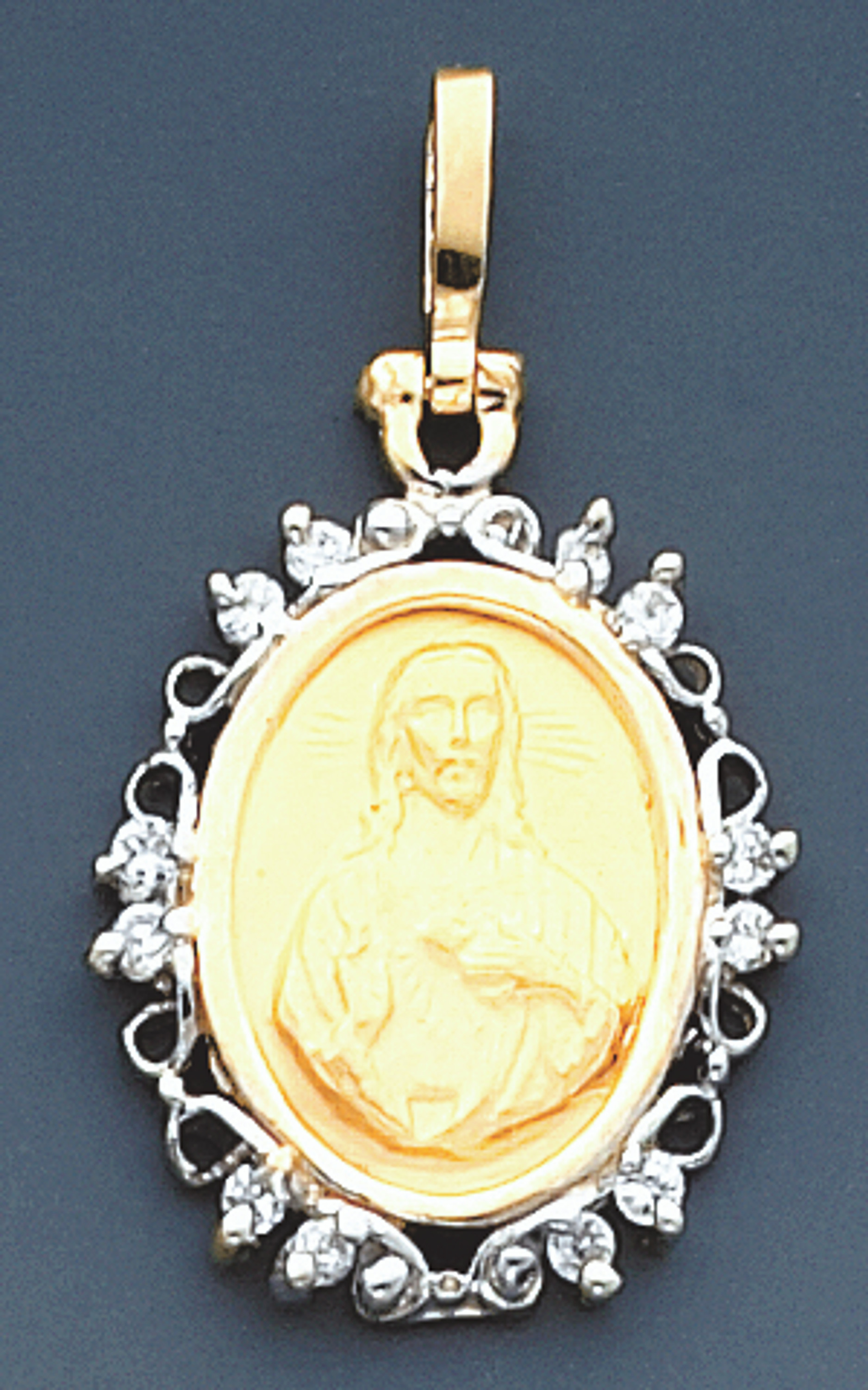 14K Gold Tri-Color Charm With 14K Gold Jesus 36mm Tall By 20mm Wide 14K Gold Tri-Color Charm With 14K Gold Jesus 36mm Tall By 20mm Wide