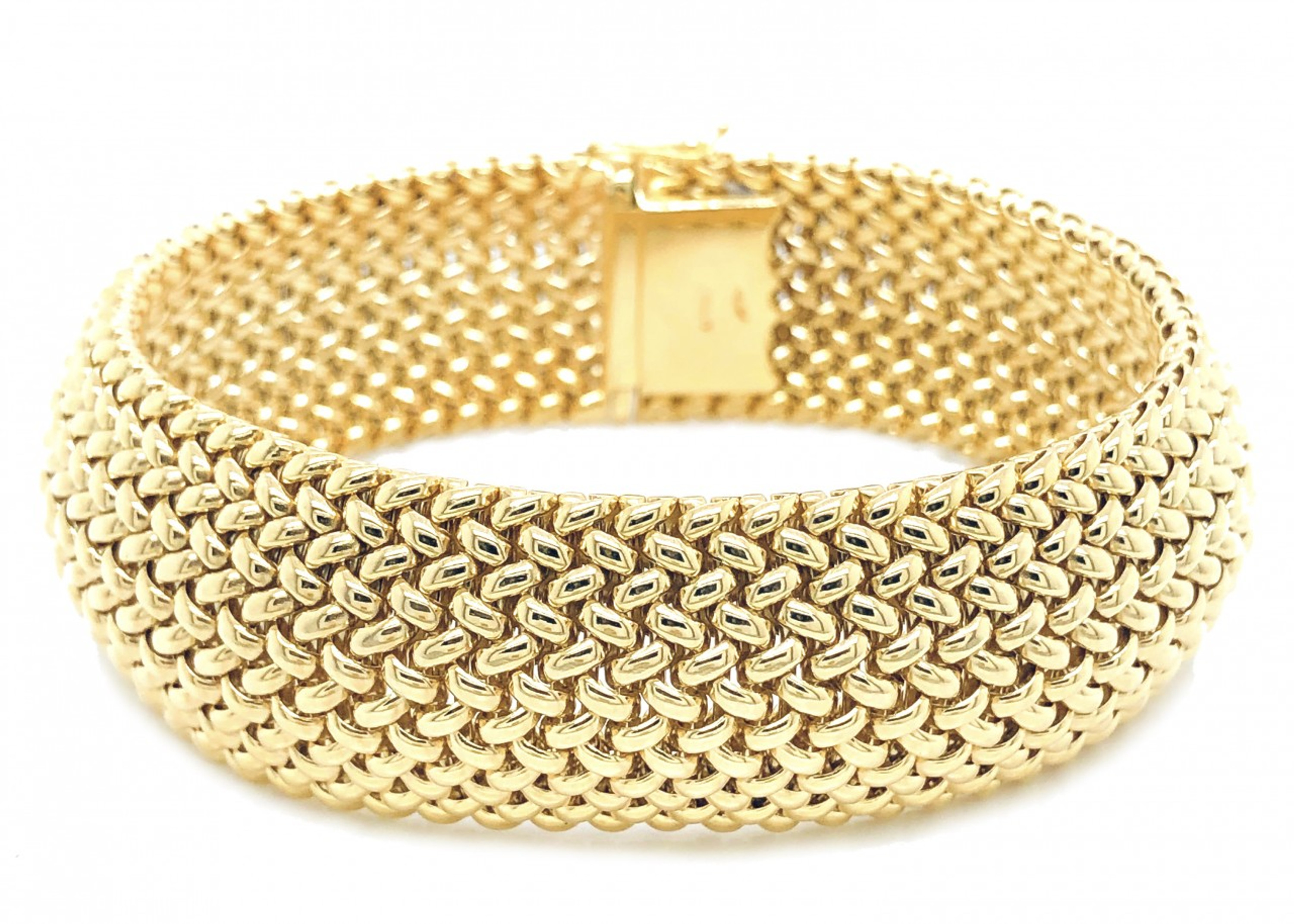 14k Yellow Gold 22mm Mesh Bracelet 8 Inches 14k Yellow Gold 22mm Mesh Bracelet 8 Inches