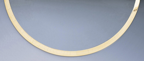 14k Gold 6mm Flat Omega Necklace 16 Inches