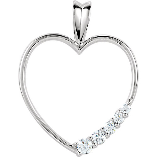14k White Gold Diamond Heart Pendant 0.22 ct.