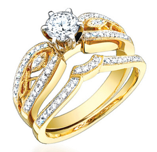 0.82ct Tw Diamond Wedding Set On 18k Gold.