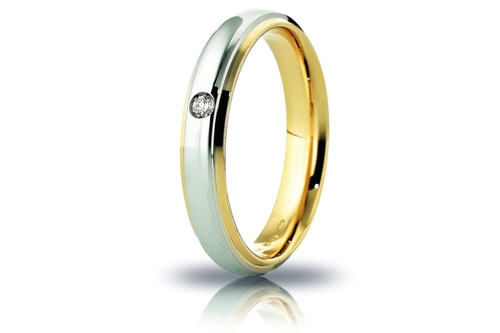 18 Kt Gold Two Tone 750 Cassiopeia Line Unoarre Wedding Band .03 Ct.
