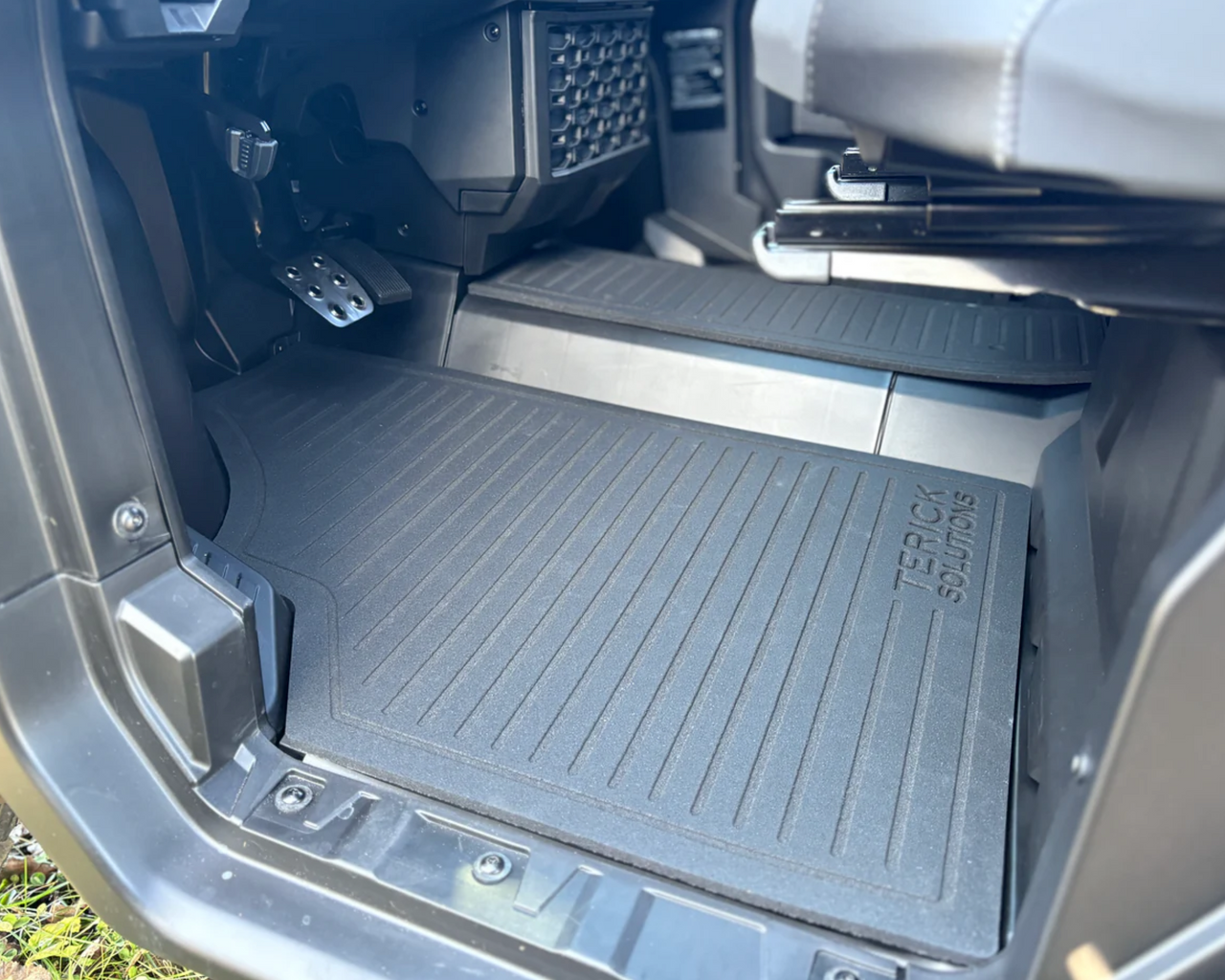 2026+ Can-Am Defender HD 11 Floor Mats Kit | UTV Direct