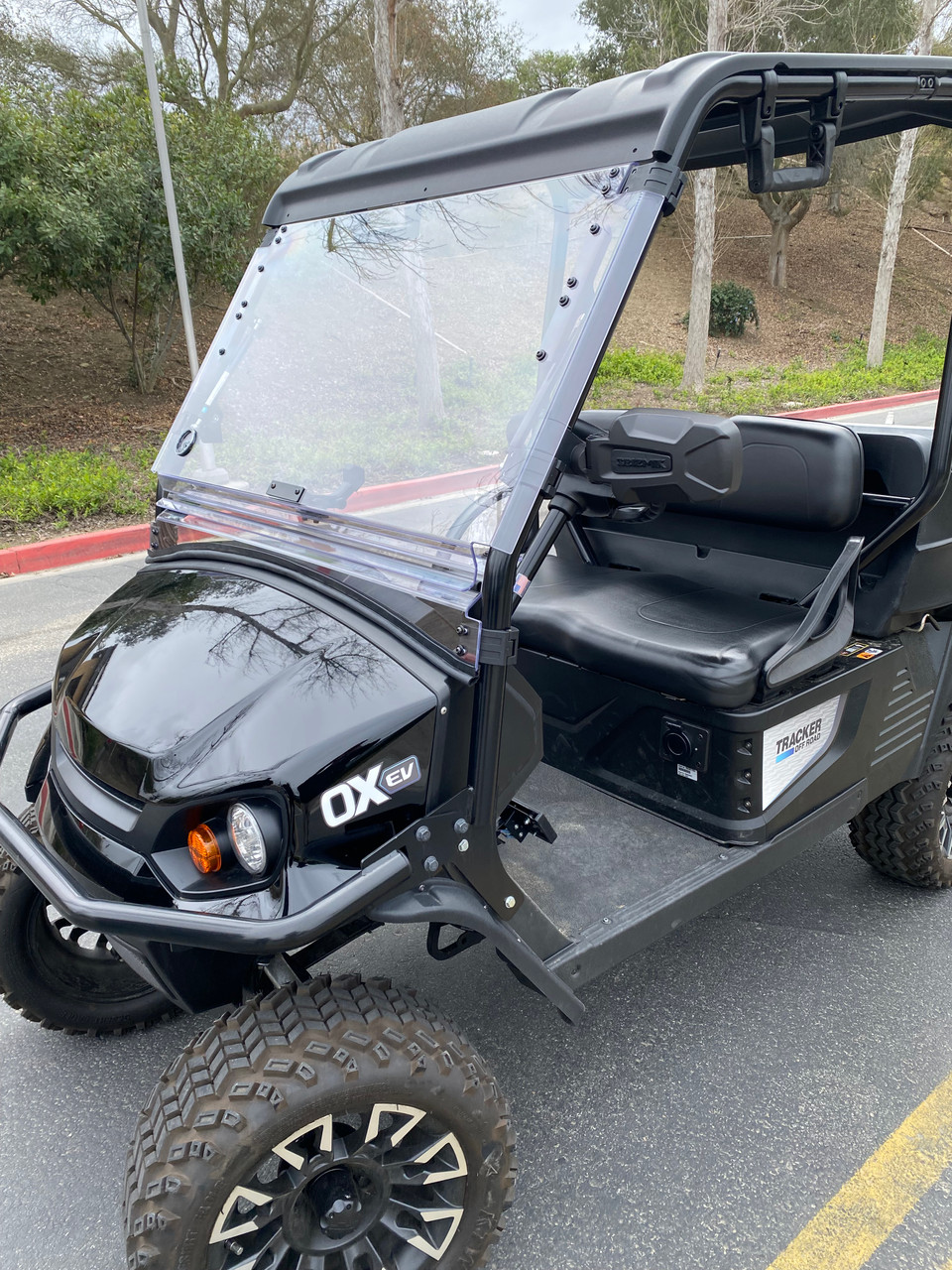 Tracker OX400 Scratch-Resistant Flip Windshield | UTV Direct