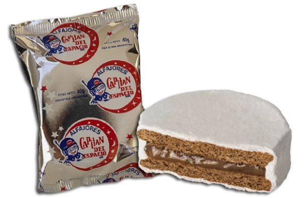 Capitán del Espacio Blanco Alfajor Dulce de Leche Filling Sugar Coating Difficult to Find (pack of 6)